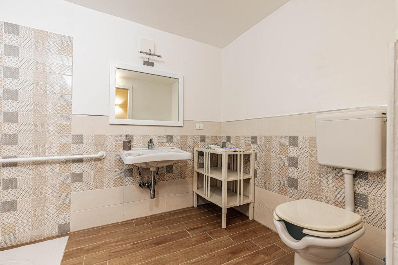 Giulio Cesare 14, Residence Palermo Esterno foto