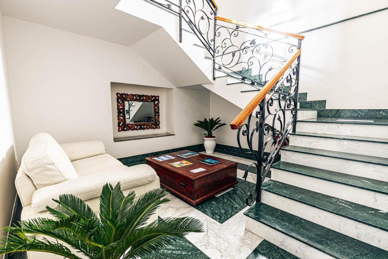 Giulio Cesare 14, Residence Palermo Esterno foto